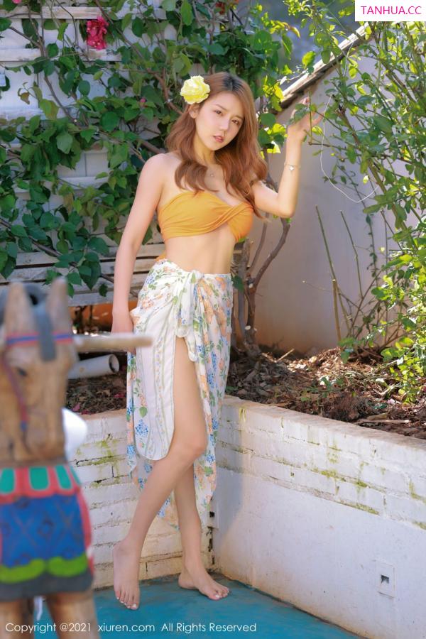 夏西CiCi  [XiuRen]高清写真图 2021.11.01 No.4145 夏西CiCi第3张图片
